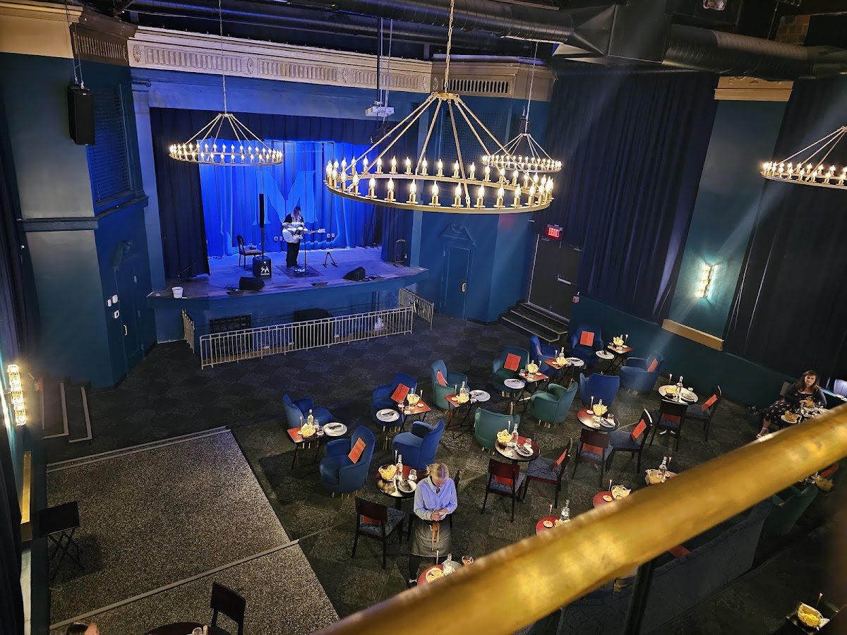 Banner Mayflower – The Encore 03